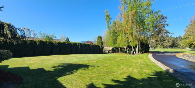 303 Falcon Road, Sequim, WA 98382