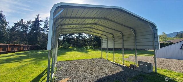 303 Falcon Road, Sequim, WA 98382