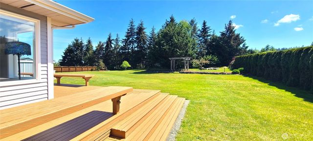 303 Falcon Road, Sequim, WA 98382