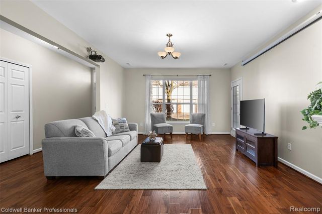 21105 Chesapeake Circle 243, Walled Lake, MI 48390