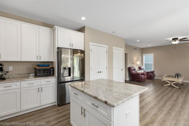 6097 Summerbrooke Circle, Handy Township, MI 48836