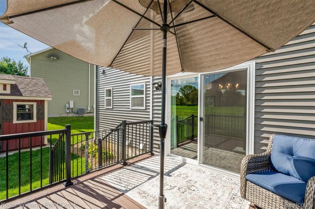 6097 Summerbrooke Circle, Handy Township, MI 48836