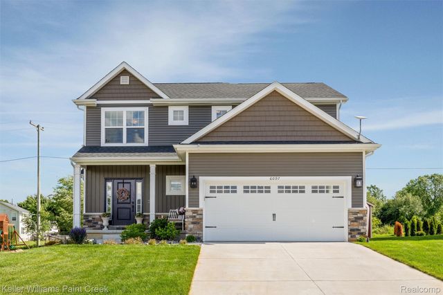6097 Summerbrooke Circle, Handy Township, MI 48836
