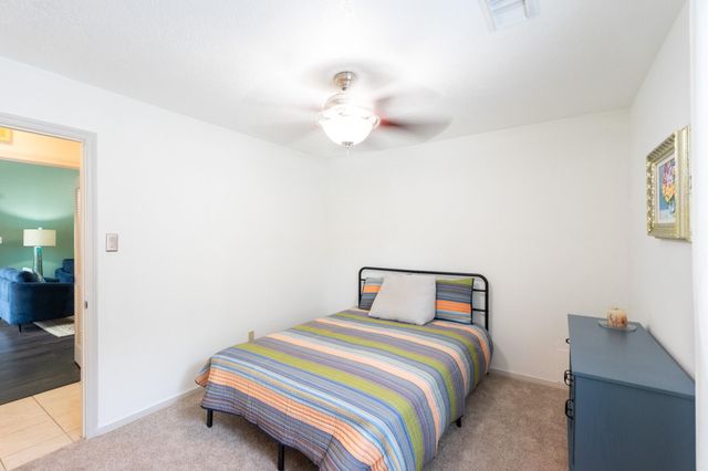 16039 Surrey Woods Drive, Friendswood, TX 77546