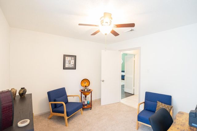 16039 Surrey Woods Drive, Friendswood, TX 77546