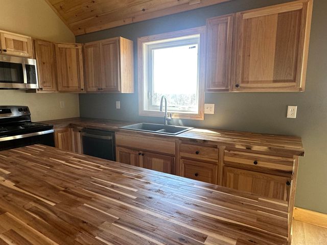 9 Rydon Acres, Brandon, VT 05753