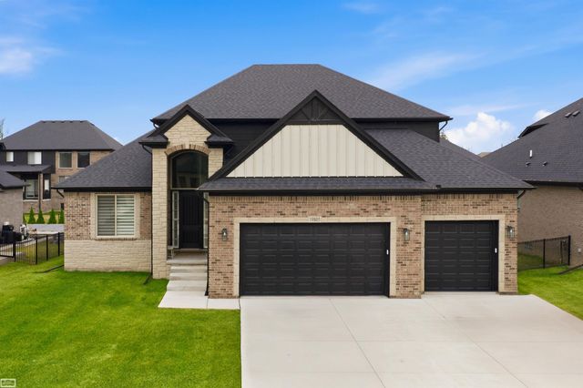 19805 Joy Drive, Macomb, MI 48042