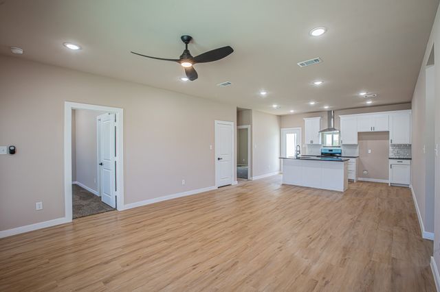 120 Brookview Drive, Bridgeport, TX 76426