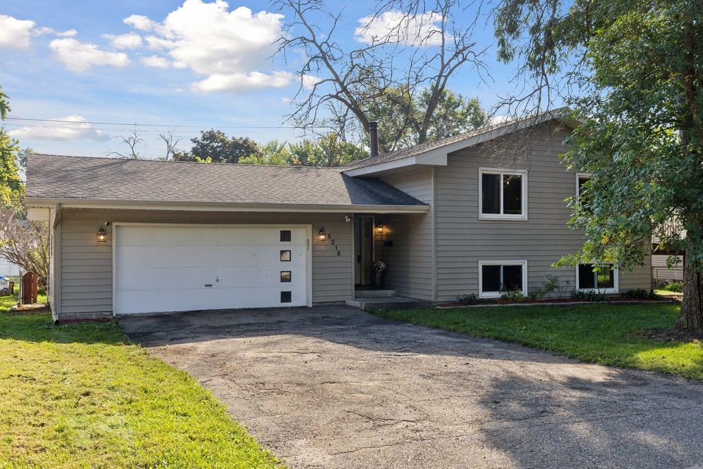 5218 France Avenue N, Brooklyn Center, MN 55429