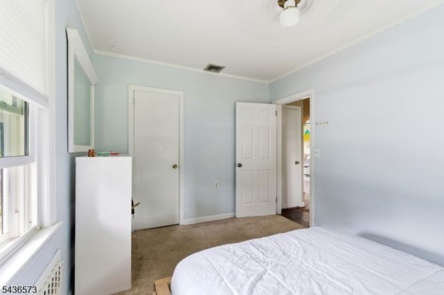 1 Pearl Pl, Franklin Twp., NJ 08873