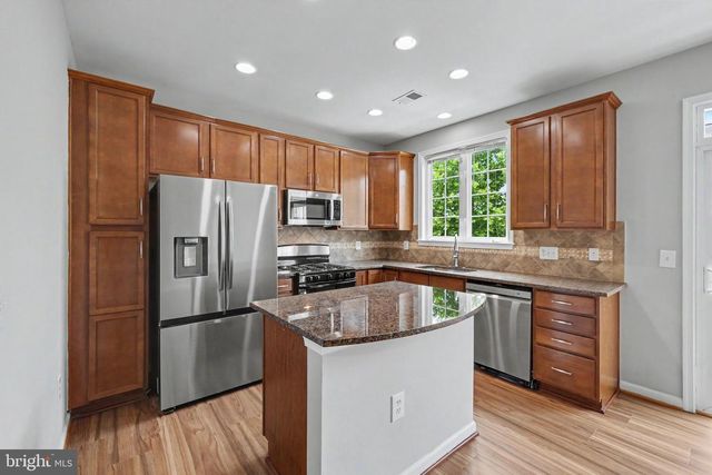 20655 TANNAHILL TER, Ashburn, VA 20147