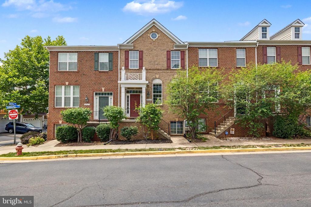 20655 TANNAHILL TER, Ashburn, VA 20147