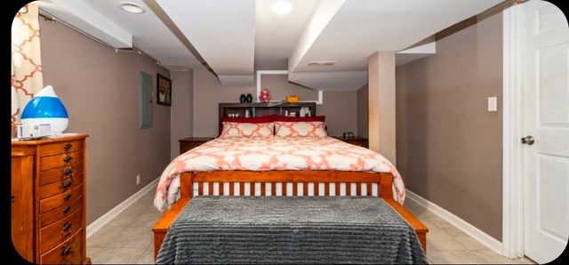 2552 W 81st Place, Chicago, IL 60652