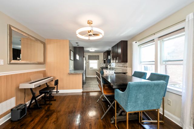 2552 W 81st Place, Chicago, IL 60652