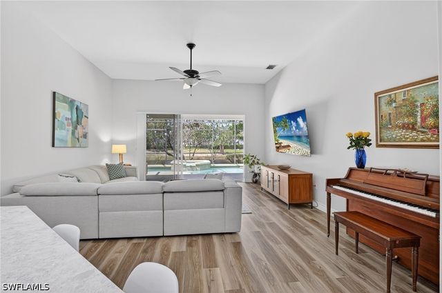 2065 Mandarin LN, Naples, FL 34120