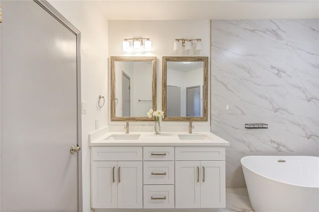 7109 Kari Lane, Pleak, TX 77469