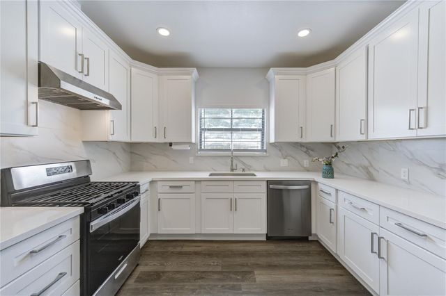 7109 Kari Lane, Pleak, TX 77469