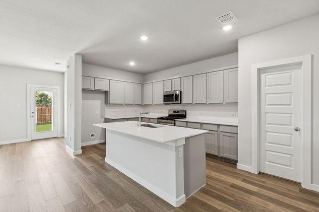 361 Yellowstar Lane, Lavon, TX 75166