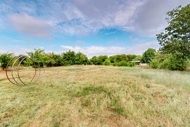 6801 Little Ranch Road, North Richland Hills, TX 76182