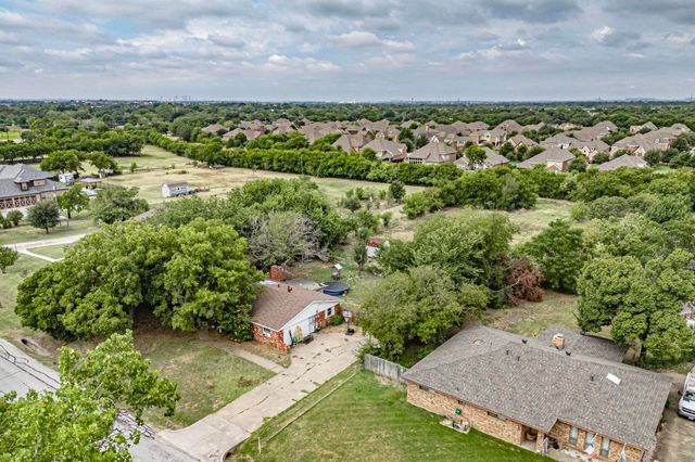6801 Little Ranch Road, North Richland Hills, TX 76182