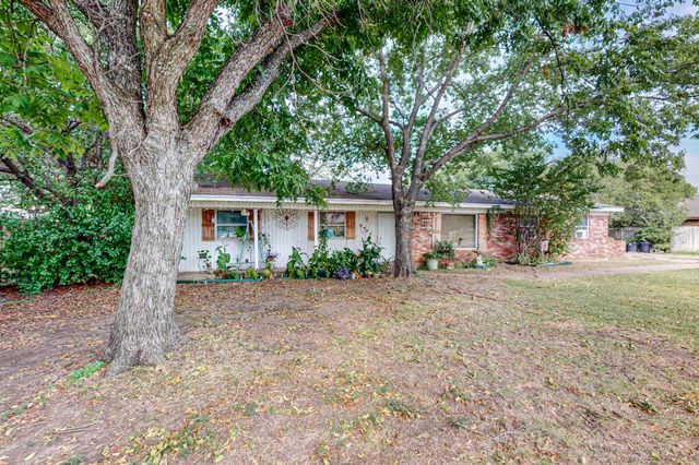 6801 Little Ranch Road, North Richland Hills, TX 76182