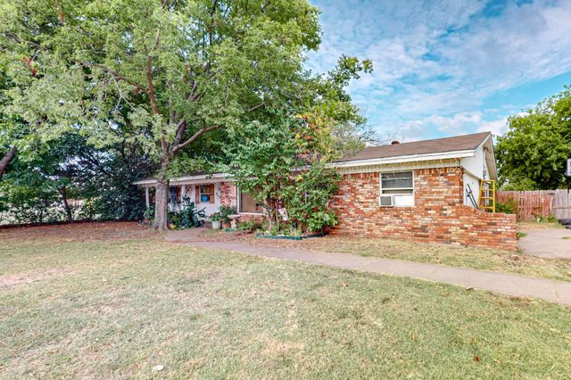 6801 Little Ranch Road, North Richland Hills, TX 76182