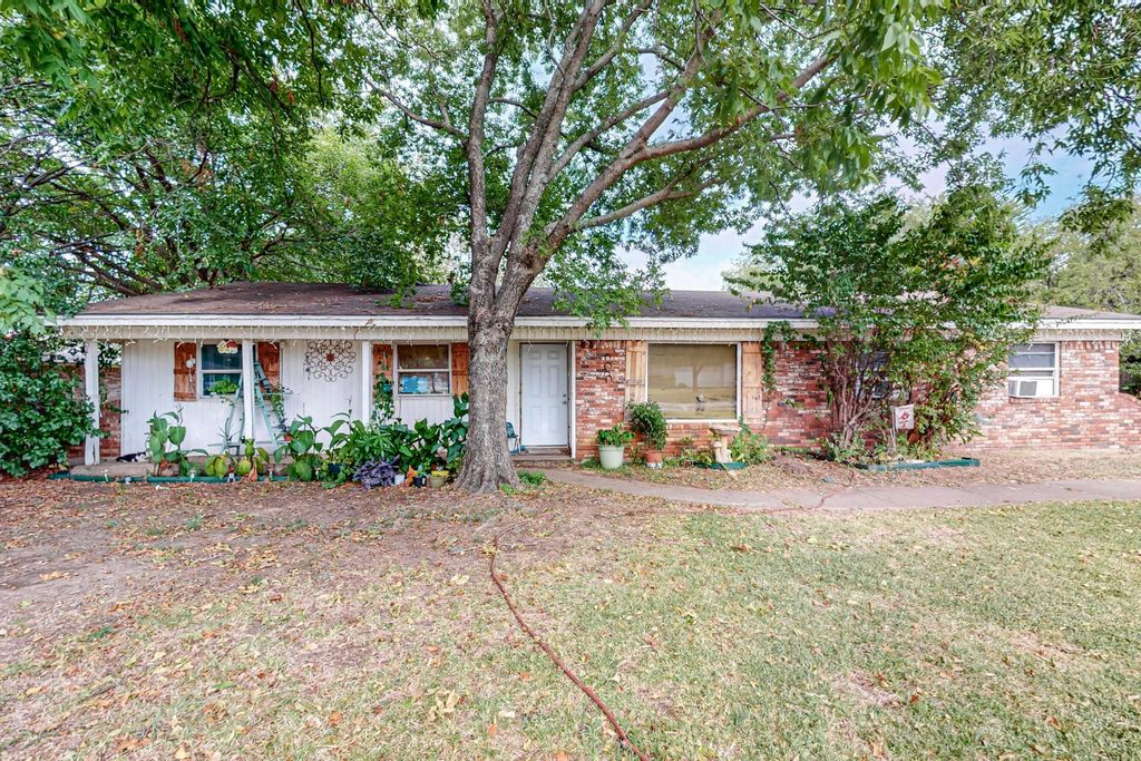 6801 Little Ranch Road, North Richland Hills, TX 76182