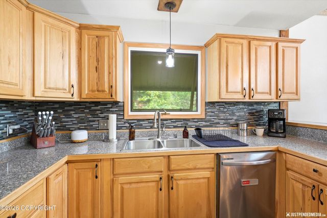 20607 Lucas Avenue, Eagle River, AK 99577