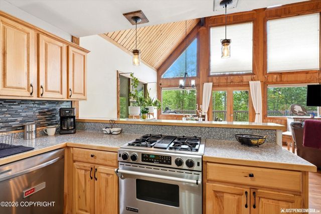 20607 Lucas Avenue, Eagle River, AK 99577