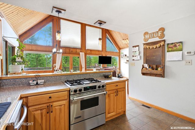 20607 Lucas Avenue, Eagle River, AK 99577
