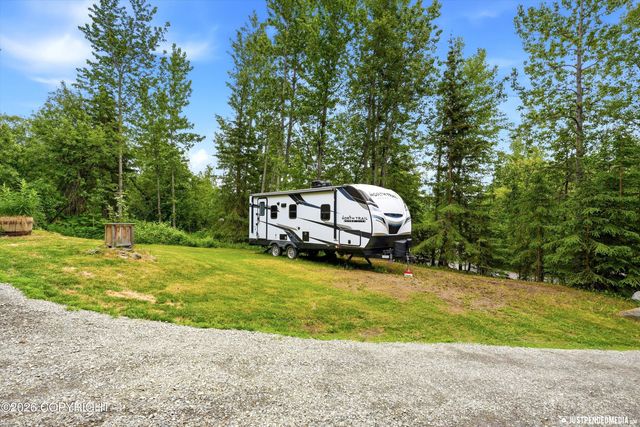 20607 Lucas Avenue, Eagle River, AK 99577