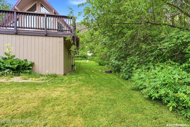20607 Lucas Avenue, Eagle River, AK 99577