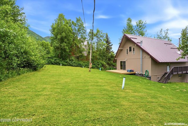 20607 Lucas Avenue, Eagle River, AK 99577