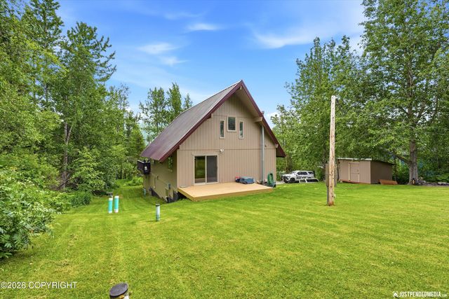 20607 Lucas Avenue, Eagle River, AK 99577