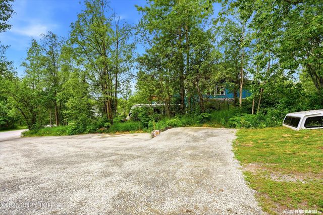 20607 Lucas Avenue, Eagle River, AK 99577