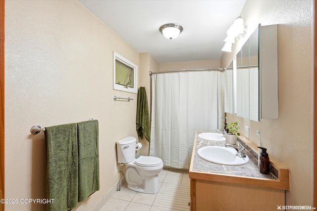 20607 Lucas Avenue, Eagle River, AK 99577