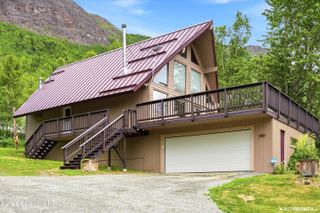 20607 Lucas Avenue, Eagle River, AK 99577