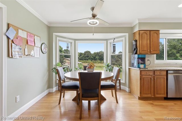 12825 Larkins Road, Brighton, MI 48114