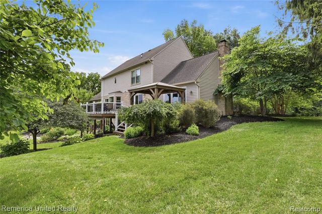 12825 Larkins Road, Brighton, MI 48114
