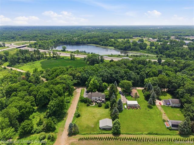 12825 Larkins Road, Brighton, MI 48114