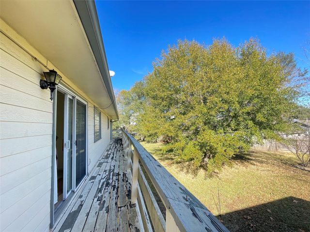 2232 Hoskins Drive, Houston, TX 77080