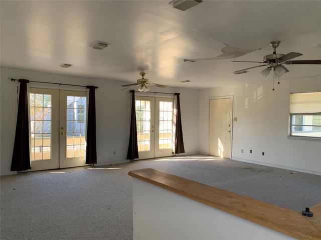 2232 Hoskins Drive, Houston, TX 77080