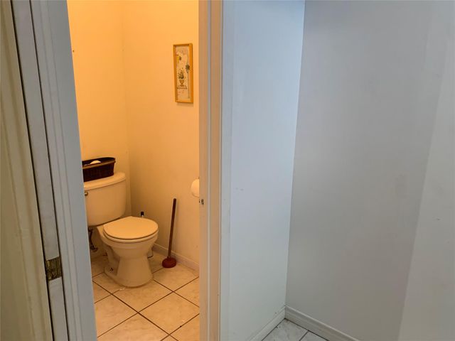 2232 Hoskins Drive, Houston, TX 77080