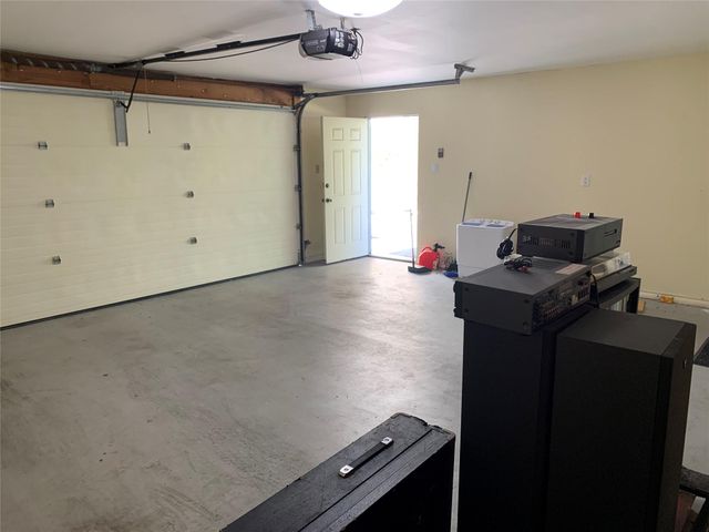 2232 Hoskins Drive, Houston, TX 77080