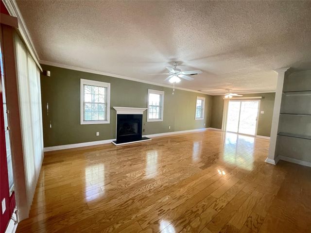 2232 Hoskins Drive, Houston, TX 77080