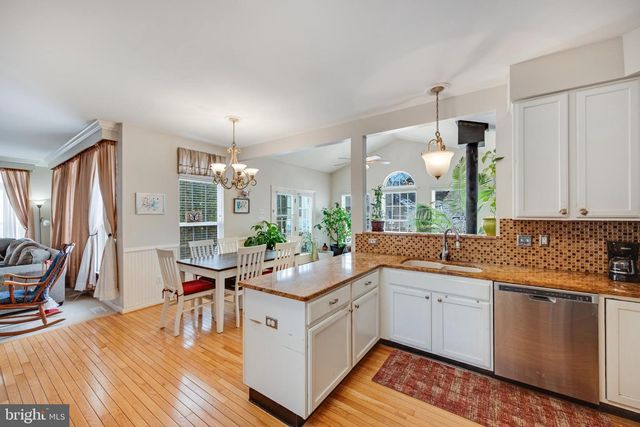 147 RAINBOW DR, Mays Landing, NJ 08330