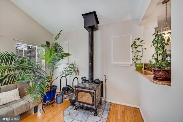 147 RAINBOW DR, Mays Landing, NJ 08330