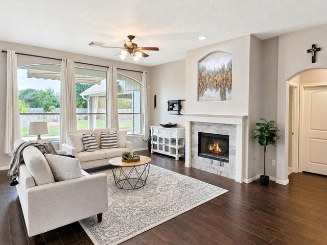 33039 Lois Lane, Magnolia, TX 77354