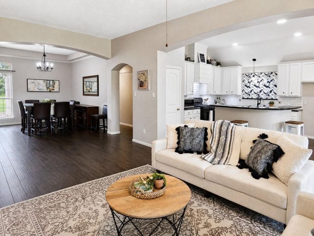 33039 Lois Lane, Magnolia, TX 77354
