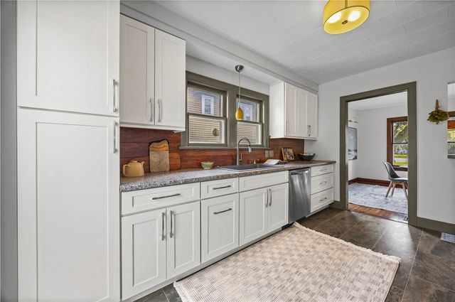 570 Edgewood Avenue, Brighton, NY 14618
